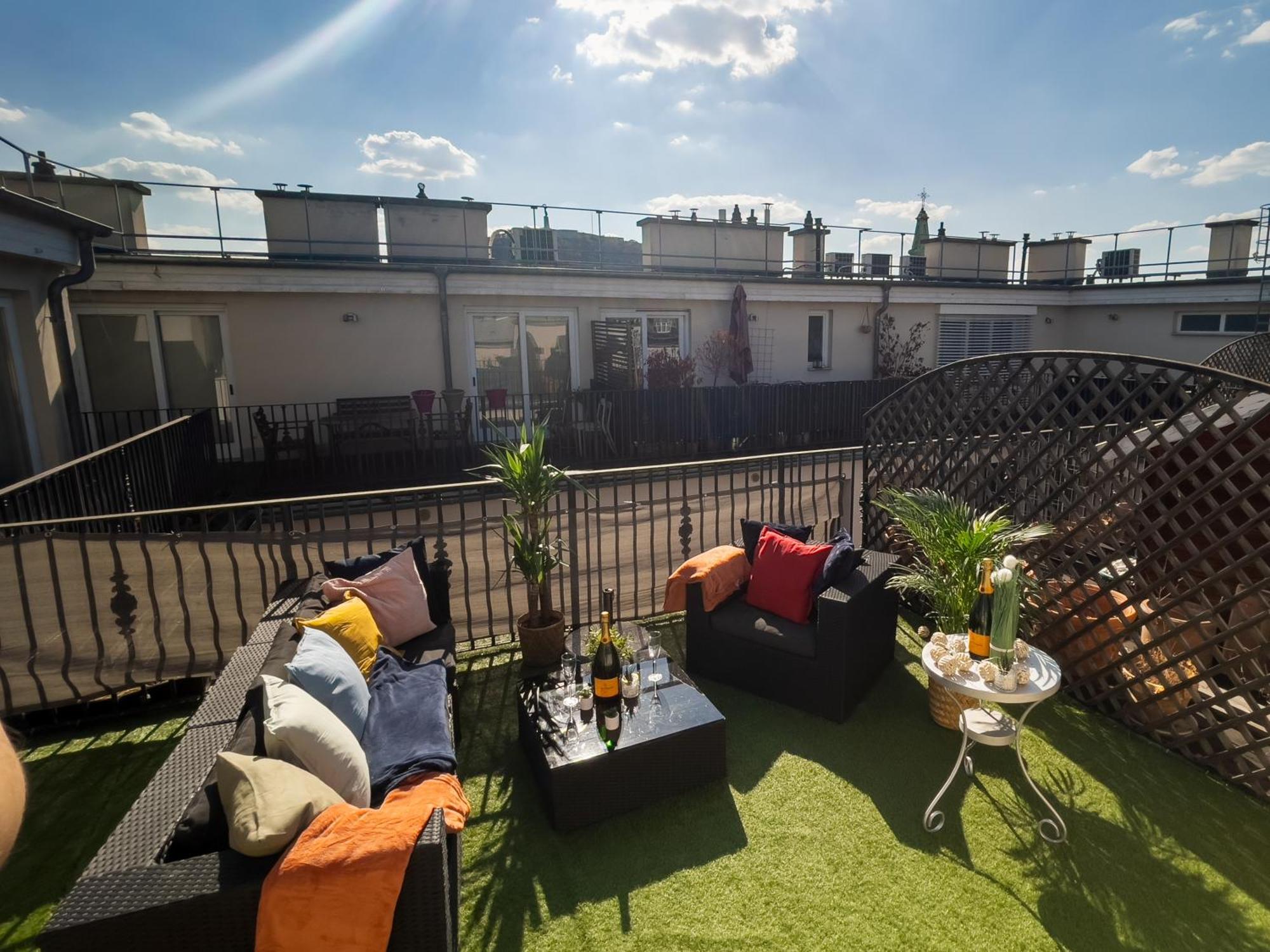 Luxurious Penthouse In The Heart Of Budapest Eksteriør bilde